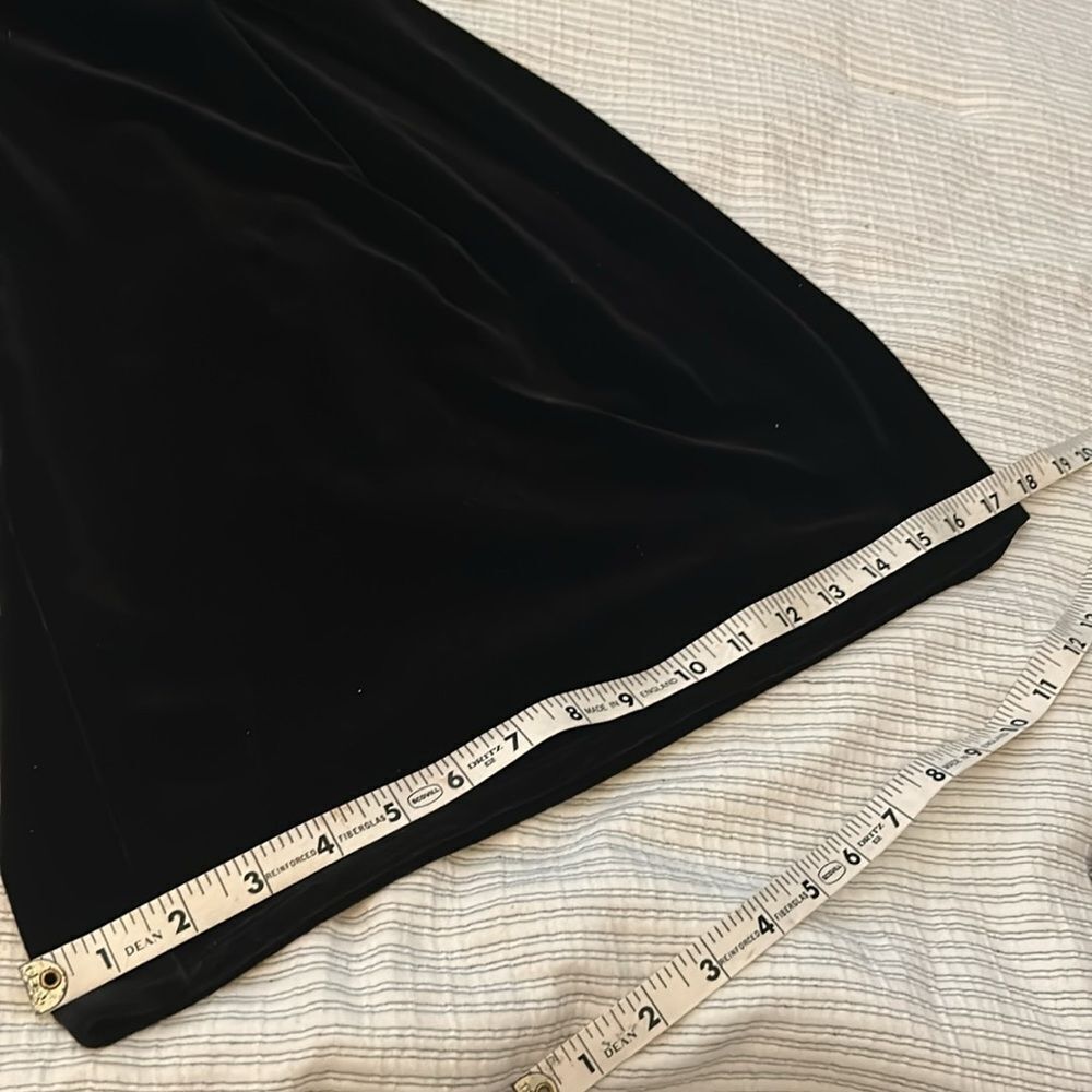 UO Velvet Straight-Neck Jumpsuit Elegant Black Velvet Jumpsuit size small - Picture 9 of 9